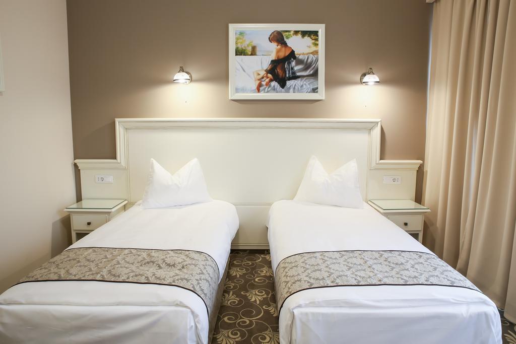 Hotel Montana Vişeu de Sus Habitación foto