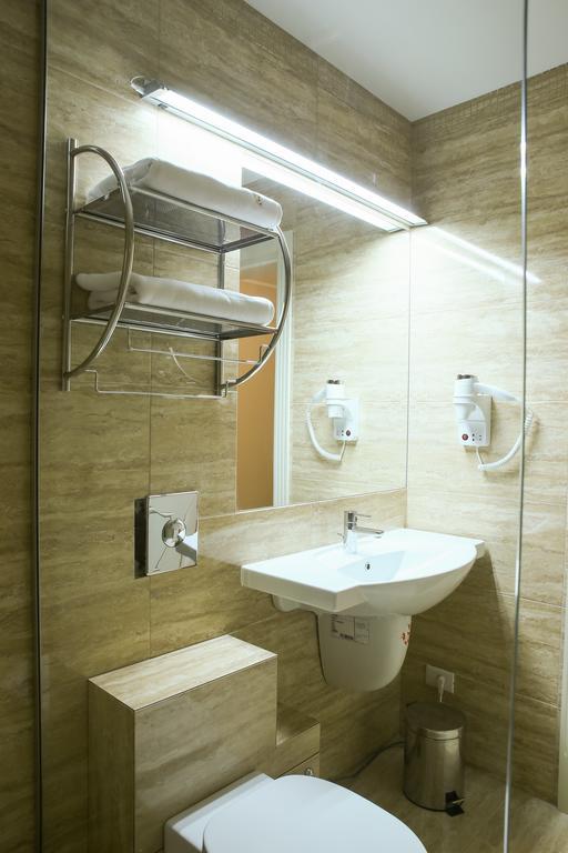 Hotel Montana Vişeu de Sus Habitación foto